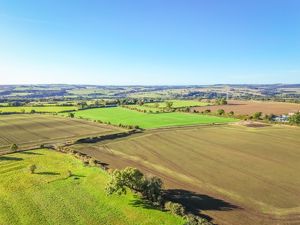 Photo 24- click for photo gallery